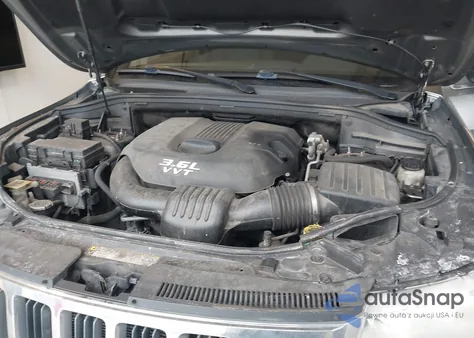 2012 Jeep Grand Cherokee Laredo from USA, damaged, VIN 1C4RJFAG4CC304261